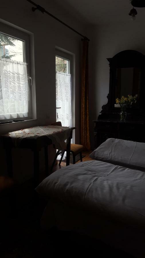 Room In An Old House Truskavets Ngoại thất bức ảnh